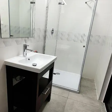 Rentumi Gryfino-noclegi Pracownicze Hostel *